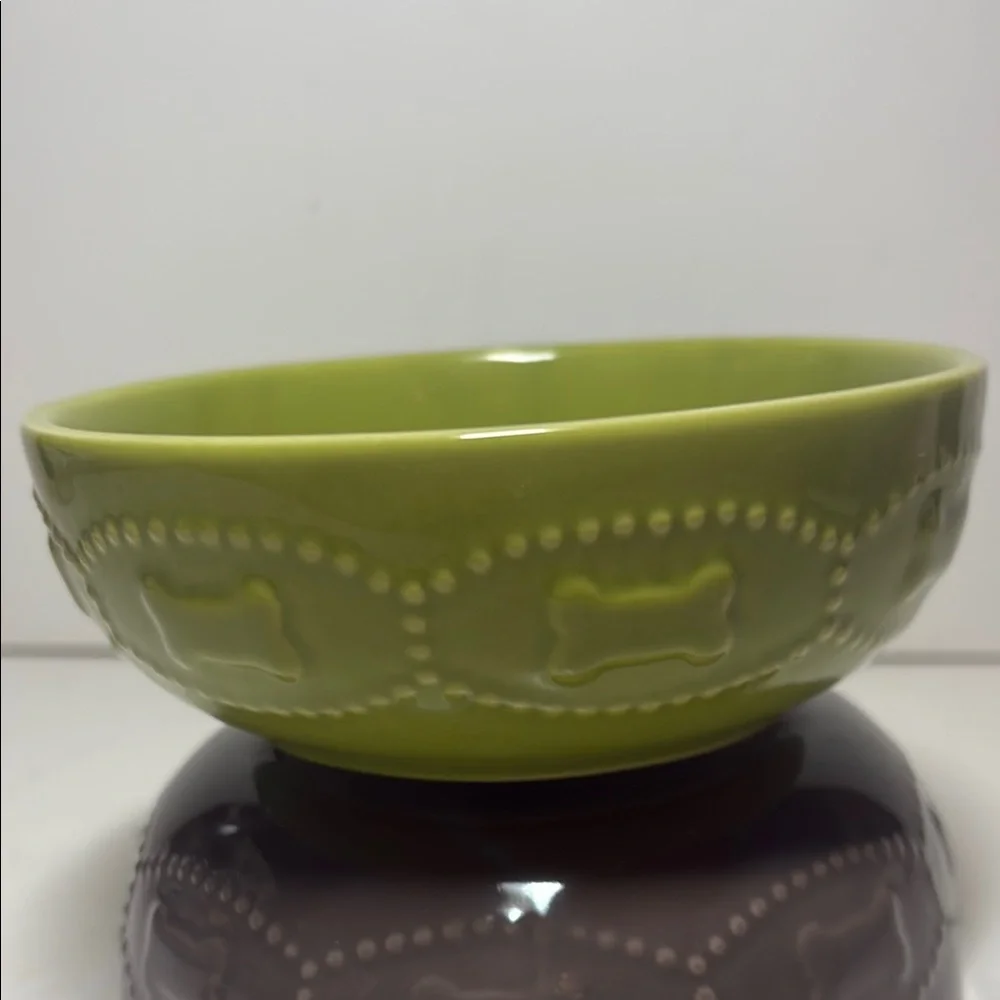 Top Paw Set of Two Ceramic Bowls